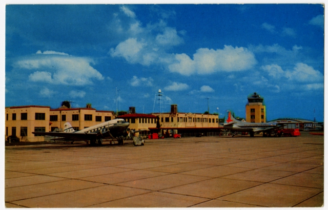 Postcard: Pan American World Airways, Douglas DC-3, Brownsville International Airport