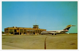 Image: postcard: Burlington International Airport, Douglas DC-9, Delta Air Lines