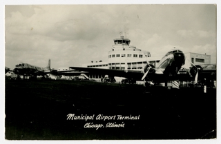 Image: postcard: Chicago Municipal Airport, Douglas DC-3