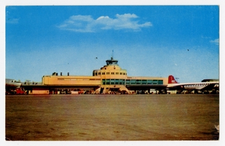 Image: postcard: Chicago Midway Airport, Douglas DC-4, Northwest Airlines