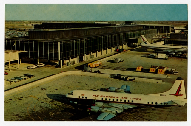 Postcard: Eastern Air Lines, Lockheed Electra, United Air Lines, Chicago O’Hare Airport