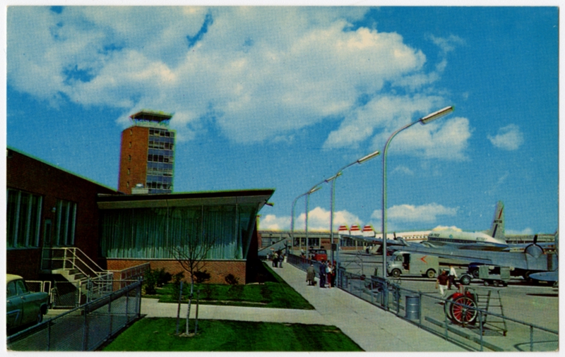 Image: postcard: Port Columbus Municipal Airport, Lockheed Constellation, United Air Lines