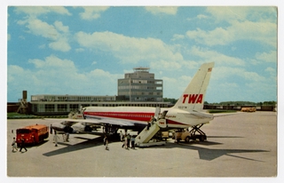 Image: postcard: TWA, Convair 880, Dayton Municipal Airport
