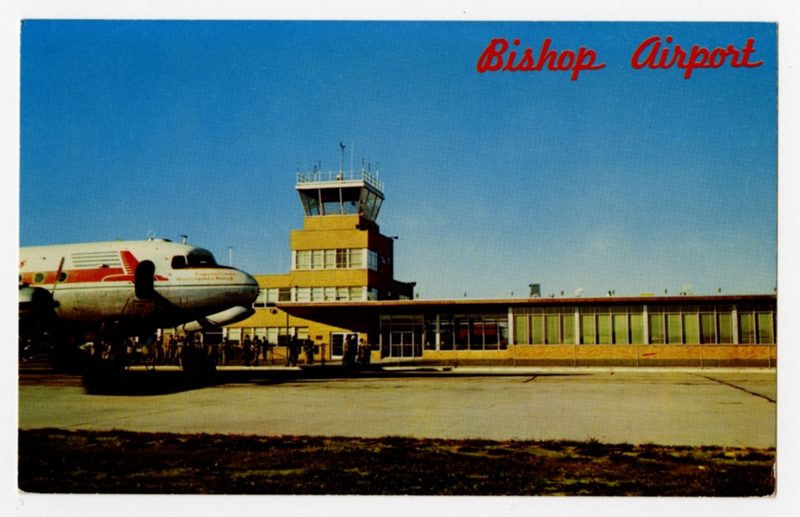 Image: postcard: Flint Bishop Airport, Douglas DC-4, Capital Airlines