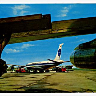 Image #1: postcard: Pan American World Airways, Boeing 707, Frankfurt Airport
