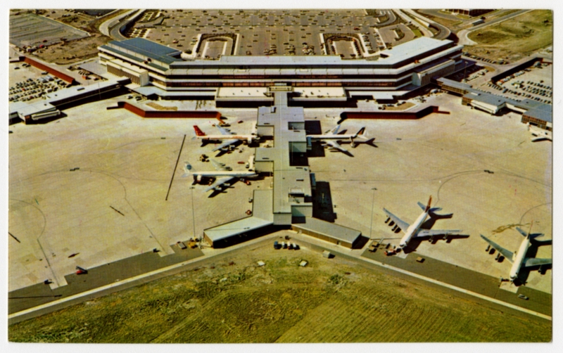 Image: postcard: Tullamarine Airport