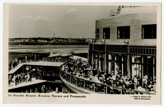 Image: postcard: LaGuardia Airport, Douglas DC-3