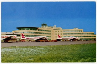 Image: postcard: Greater Pittsburgh Airport, Douglas DC-4, Capital Airlines