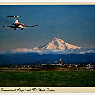 Image #1: postcard: Portland International Airport (Oregon), United Air Lines