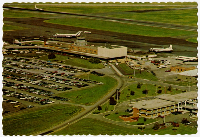 Image: postcard: Raleigh - Durham Airport