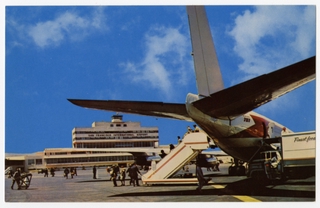 Image: postcard: San Francisco International Airport (SFO), TWA (Trans World Airlines)