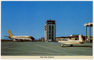 Image: postcard: San Jose Municipal Airport, Boeing 737, Air California