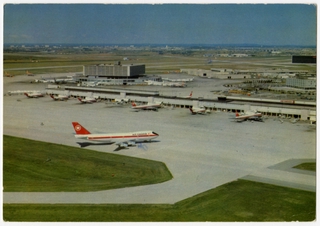 Image: postcard: Toronto International Airport, Air Canada, Boeing 747