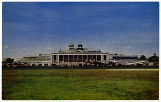 Image: postcard: Washington National Airport, Douglas DC-3, Lockheed Constellation, Eastern Air Lines