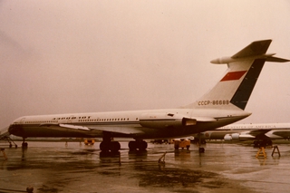 Image: photograph: Aeroflot Soviet Airlines, Ilyushin Il-62