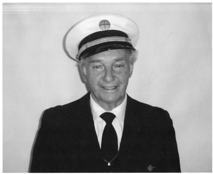 Image: career history questionnaire: World Wings International, Harry Frahm