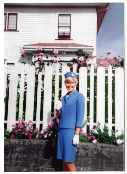 Image: career history questionnaire: World Wings International, Antje Rickert Ward