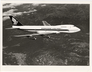 Image: photograph: Singapore Airlines, Boeing 747-200