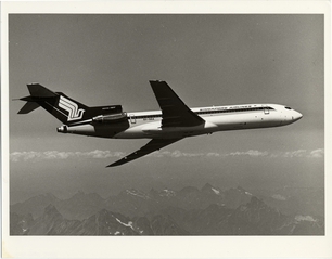 Image: photograph: Singapore Airlines, Boeing 727-200