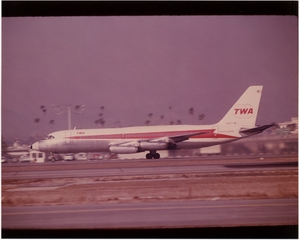 Image: photograph: TWA (Trans World Airlines), Convair 880