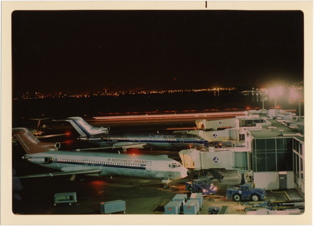 Photograph: Northwest Orient, Boeing 727-200, LaGuardia Airport, New York