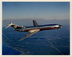 Image: photograph: American Airlines, Boeing 727-200