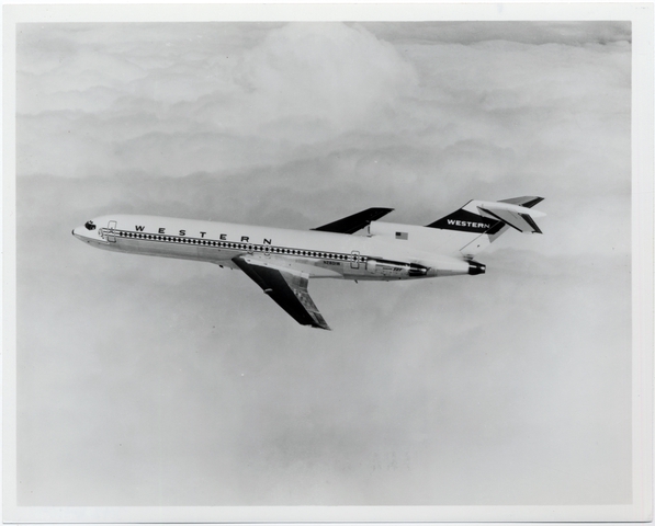 Photograph: Western Airlines, Boeing 727-200