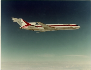 Image: photograph: Boeing 727-200
