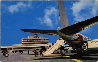Image: postcard: San Francisco International Airport, TWA (Trans World Airlines), Boeing 707