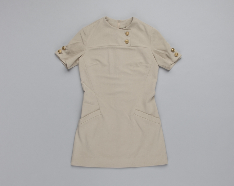 Image: flight attendant dress: TWA (Trans World Airlines)