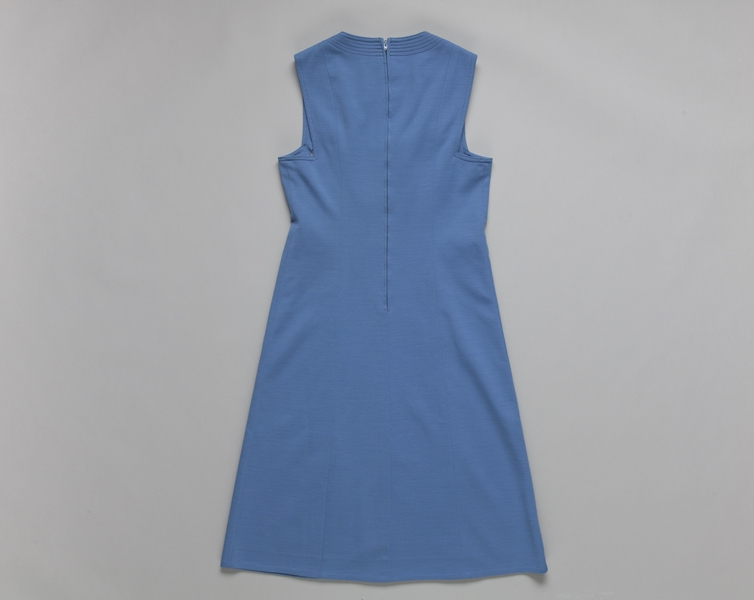 Image: flight attendant dress: Pan American World Airways