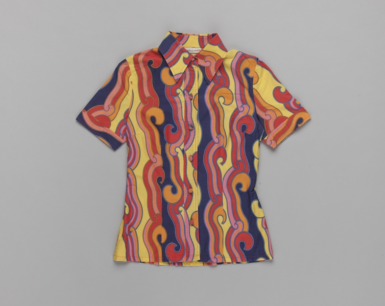 Image: flight attendant blouse: Cathay Pacific Airways