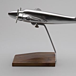 Image #1: tabletop aircraft model: Lockheed Model 14 Super Electra