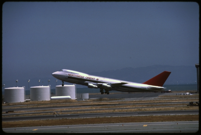 Slide: Northwest Orient, Boeing 747-200, San Francisco International Airport (SFO)