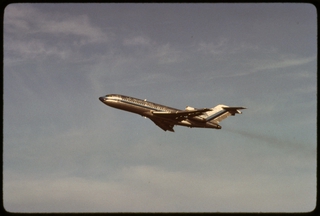 Image: slide: Eastern Air Lines, Boeing 727-25, San Francisco International Airport (SFO)