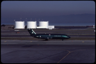 Image: slide: BAC One-Eleven, San Francisco International Airport (SFO)