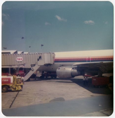 Photograph: United Airlines, McDonnell Douglas DC-10-10