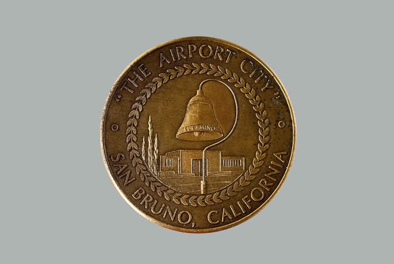 Image: commemorative medallion: Pan American World Airways, Boeing 747, San Francisco International Airport (SFO)