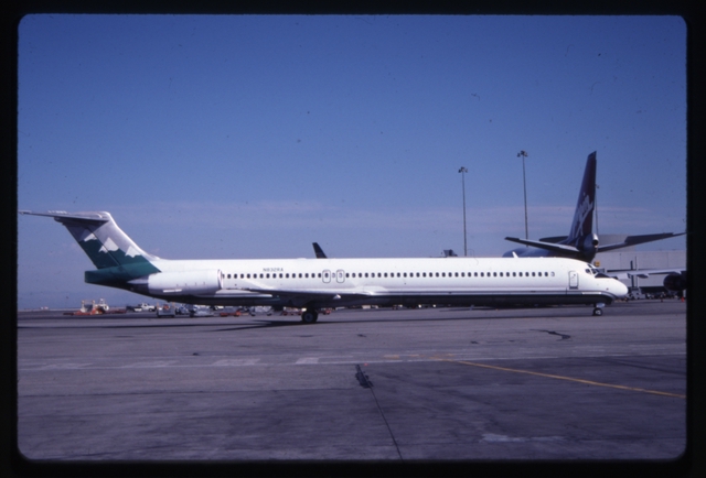 Slide: Reno Air, McDonnell Douglas MD-83, San Francisco International Airport (SFO)