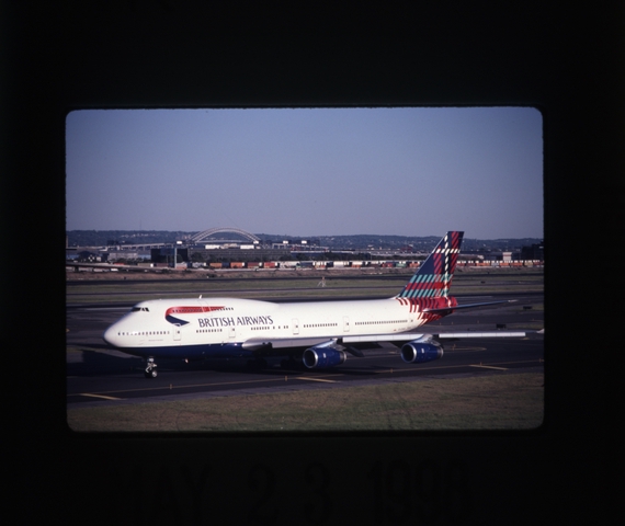 Slide: British Airways, Boeing 747, Newark International Airport (EWR)