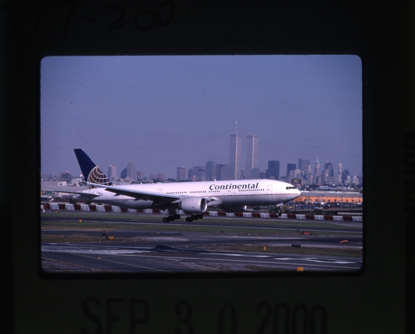Slide: Continental Airlines, Boeing 777-200, Newark International Airport (EWR)