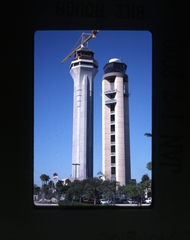Image: slide: Miami International Airport (MIA)