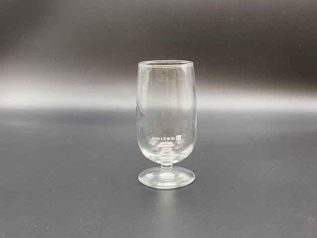 Wine glass: United Airlines