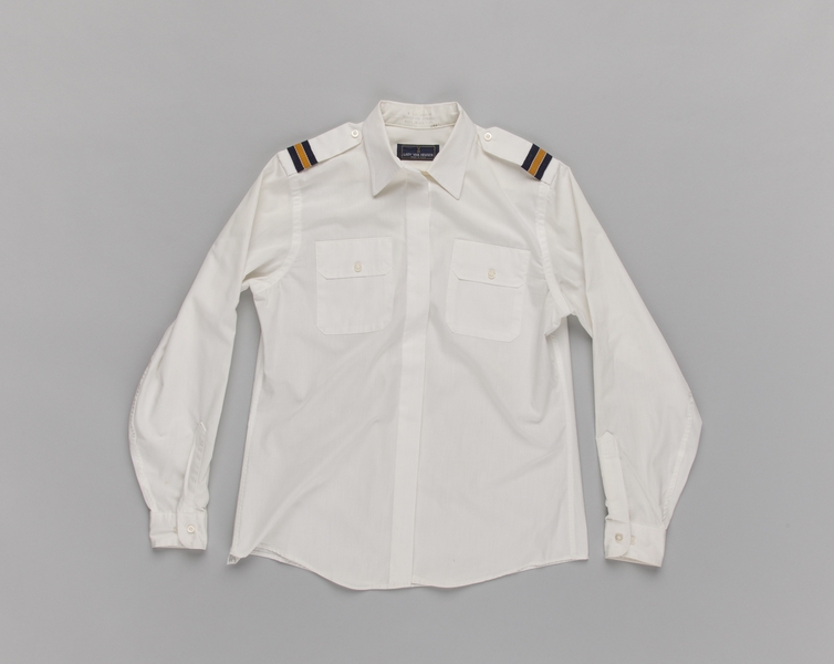 Image: flight attendant blouse: United Airlines