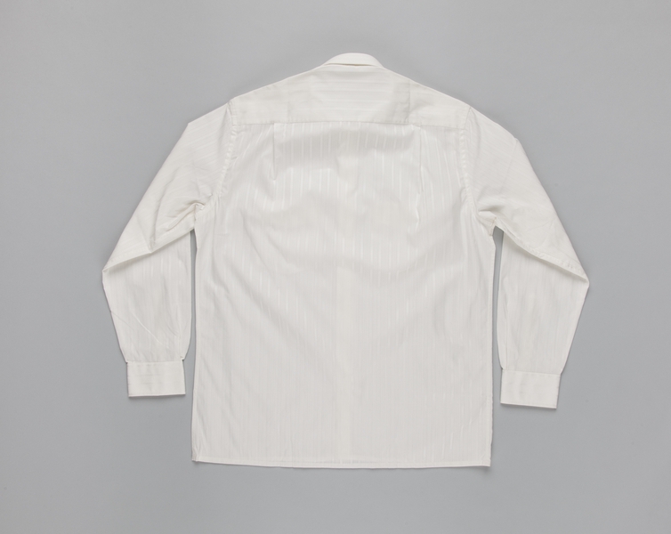 Image: flight officer shirt: Jet Airways