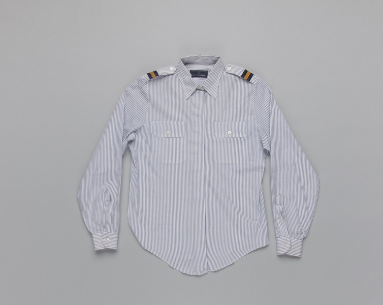 Image: flight attendant blouse: United Airlines