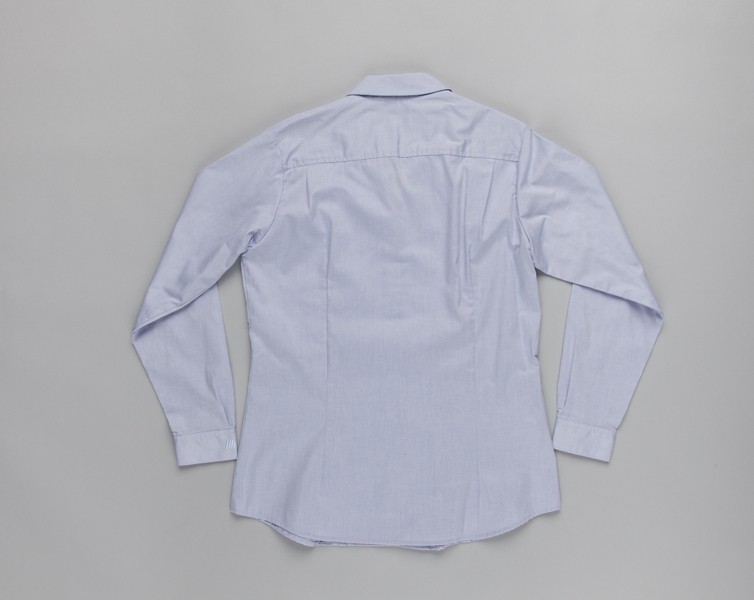 Image: flight attendant blouse: United Airlines