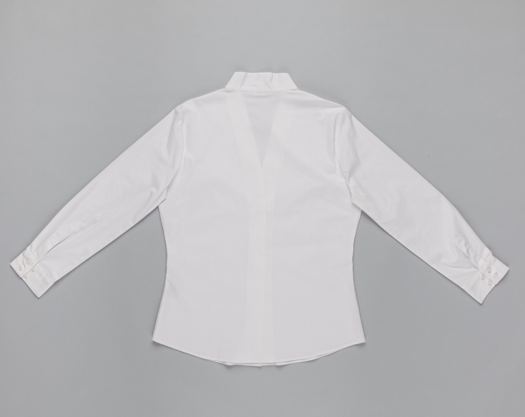 Image: flight attendant blouse: Qantas Airways