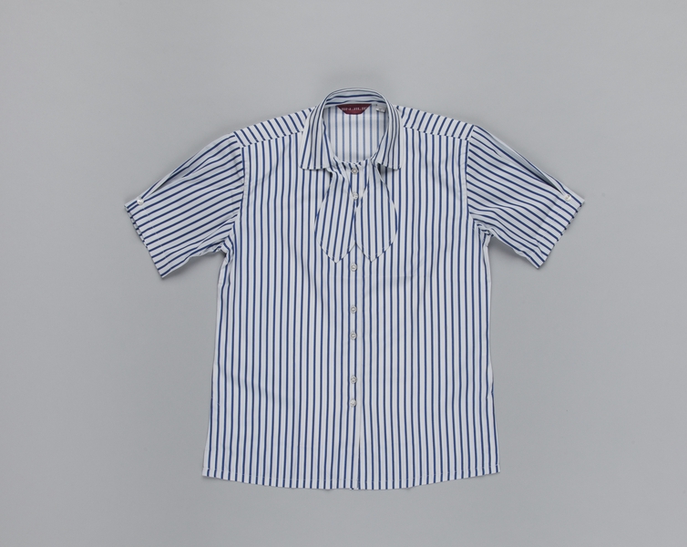 Image: flight attendant blouse: Air China