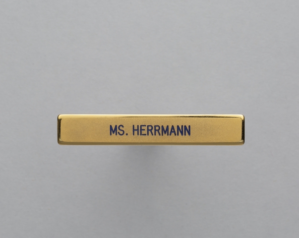 Name pin: United Air Lines, Ms. Herrmann